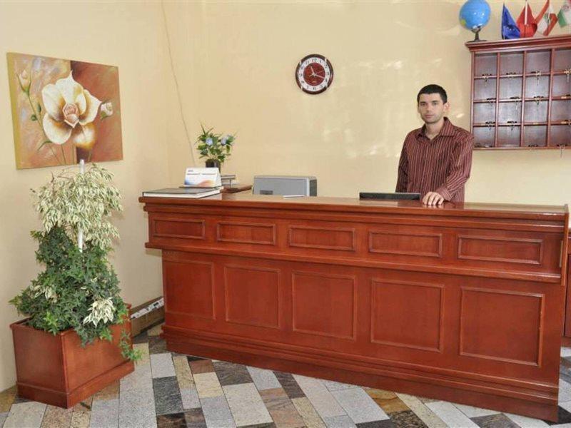 Hotel Atlas โนวีปาซาร์ ภายนอก รูปภาพ